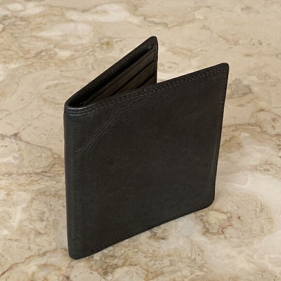 Wilsons Leather Bi-Fold Wallet - Picture 2 of 12